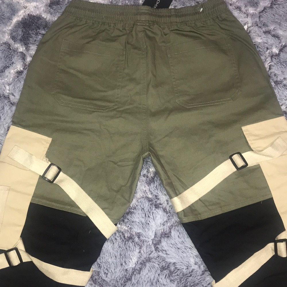 (SOLD) Block It Out Cargo Joggers - Olive/Combo - Picture 13 of 14